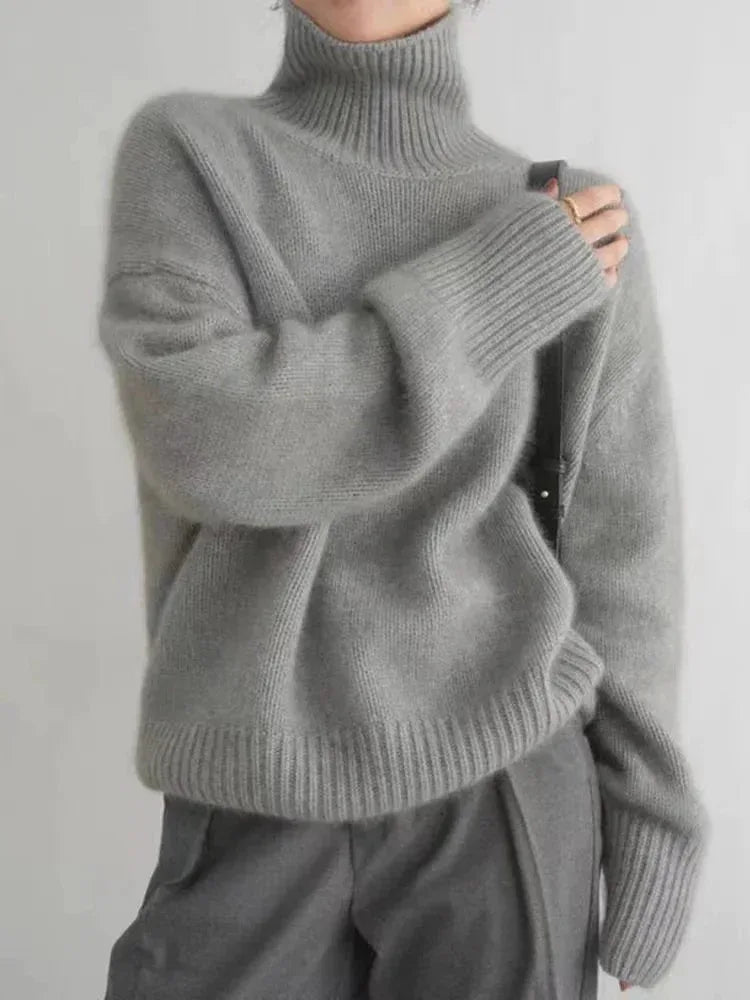 Luxe Cashmere Turtleneck Sweater